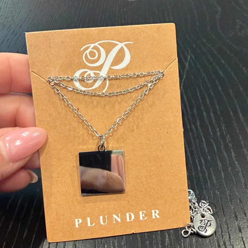 NWT Plunder Silver tone Necklace18 inch w 3 inch extender mix and match 3 for$35